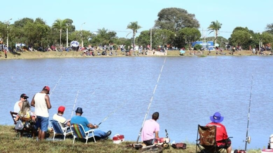 Pesca está proibida no lago do Parque Antenor Martins 